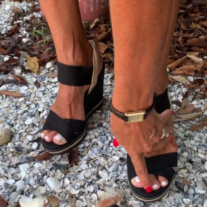 Video by themaryburke published on August 17,2023 00:50:33 - BestThots