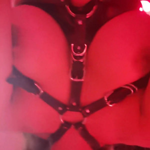 Video by obeymistressterra published on April 23,2023 18:08:00 - BestThots