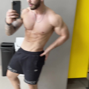 olivercolt #4957716