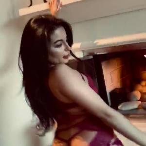Video by christinaenaa published on March 17,2023 01:18:00 - BestThots