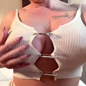 Video by sexybuffbabe published on May 12,2023 23:36:00 - BestThots