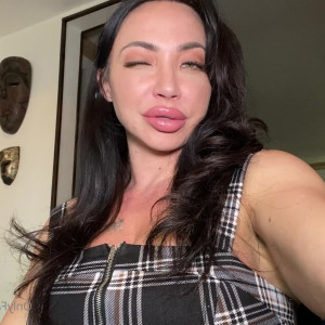 Video by sexybuffbabe published on July 5,2023 21:32:00 - BestThots