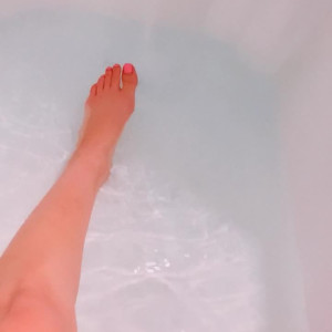 Video by footprincessx1 published on April 18,2023 15:03:00 - BestThots