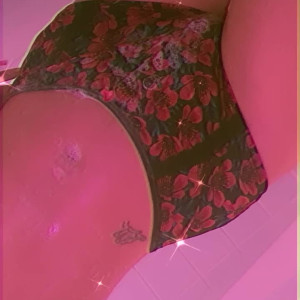Video by footprincessx1 published on June 12,2023 09:44:00 - BestThots