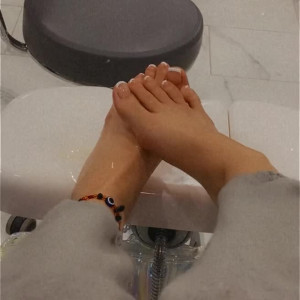 Video by footprincessx1 published on March 19,2023 22:18:00 - BestThots