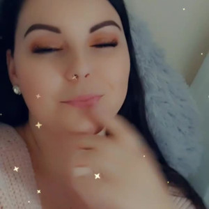 Video by cherrybmodeluk published on April 14,2023 11:03:00 - BestThots