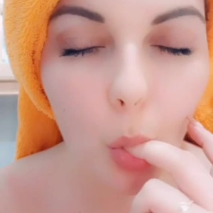 Video by cherrybmodeluk published on July 22,2023 02:23:00 - BestThots