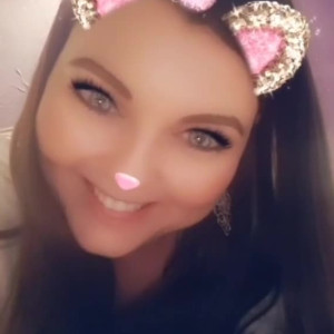 Video by cherrybmodeluk published on April 29,2023 01:14:00 - BestThots