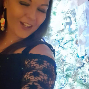 Video by cherrybmodeluk published on April 15,2023 04:14:00 - BestThots