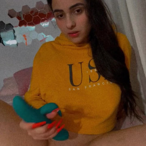 carlahardeen #5365303