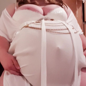 Video by thiccpreg published on June 24,2023 05:36:00 - BestThots