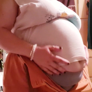 thiccpreg #5559617