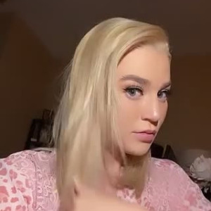 Video by blakeblossomxxx published on June 19,2023 05:09:00 - BestThots