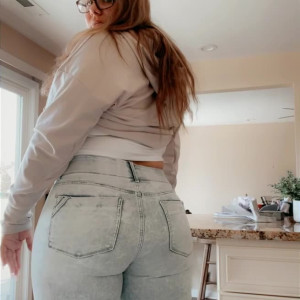 Video by lunaskye9 published on July 28,2023 01:52:00 - BestThots