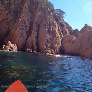 Video by alesyamuscledoll published on April 29,2023 18:32:00 - BestThots