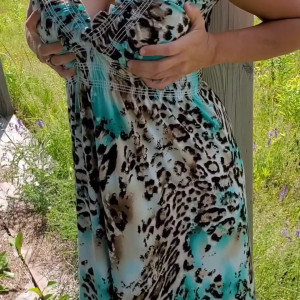 Video by hotwifevenessa published on April 4,2023 01:22:00 - BestThots