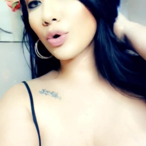 Video by thickmami published on April 24,2023 05:15:00 - BestThots