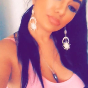 Video by thickmami published on June 26,2023 09:04:00 - BestThots