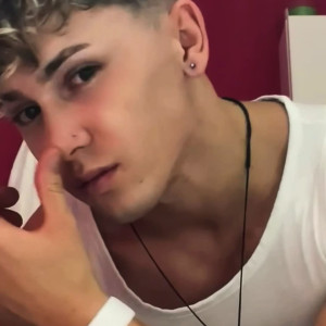 Video by yarik1 published on April 21,2023 17:09:00 - BestThots