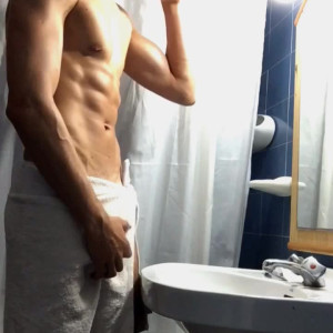 Video by yarik1 published on March 31,2023 19:56:00 - BestThots