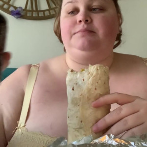 Video by mamahorker published on June 27,2023 11:01:00 - BestThots