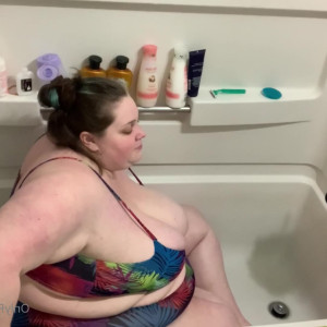 Video by mamahorker published on June 20,2023 14:41:00 - BestThots