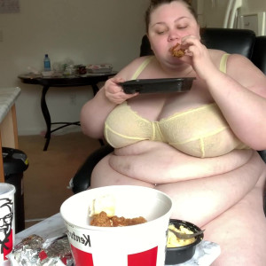 Video by mamahorker published on April 16,2023 13:42:00 - BestThots