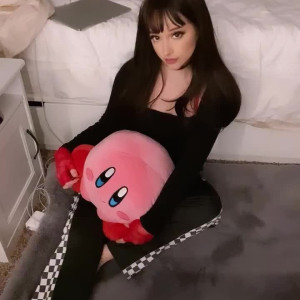 Video by mamiii111 published on April 12,2023 14:07:00 - BestThots