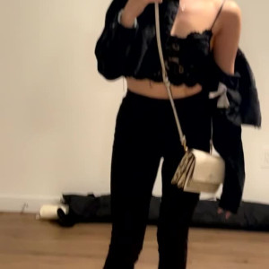 Video by mamiii111 published on March 3,2023 17:38:00 - BestThots