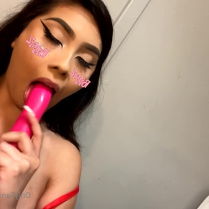 Video by glamourousbarbie published on April 2,2023 05:13:00 - BestThots