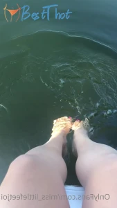 miss_littlefeetjoi #9708117
