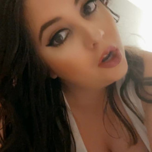 ava_hadley #3274169