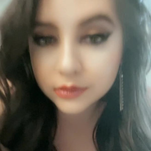 ava_hadley #4289804