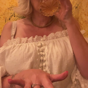 Video by courtesananna published on August 19,2023 16:38:00 - BestThots