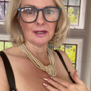 Video by courtesananna published on May 12,2023 02:24:00 - BestThots