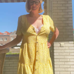 Video by courtesananna published on April 4,2023 15:46:00 - BestThots