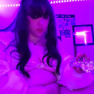 Video by bimbunny published on May 30,2023 00:07:00 - BestThots
