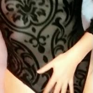 missmelonee #3276625