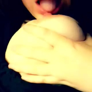 missmelonee #3276635