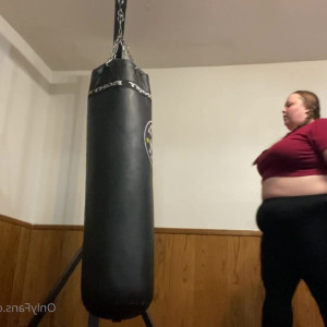 Video by sexysignaturebbw published on June 5,2023 13:12:00 - BestThots