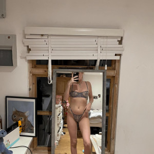 Video by annieecharlotte published on July 18,2023 00:50:00 - BestThots