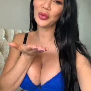 Video by jasminejae_vip published on May 29,2023 10:53:00 - BestThots
