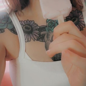 Video by naomicakes69 published on August 10,2023 16:50:00 - BestThots