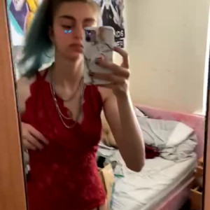 Video by emily_marionxx published on April 27,2023 19:27:00 - BestThots