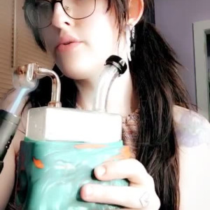 Video by aliceivy published on April 30,2023 20:57:00 - BestThots