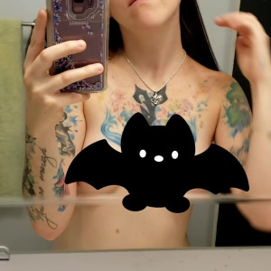 Video by gh05t_girl published on May 22,2023 22:37:00 - BestThots