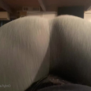 Video by myfatblondegf published on August 21,2023 21:19:00 - BestThots