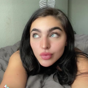 Video by emjayplaysfree published on March 21,2023 23:32:00 - BestThots
