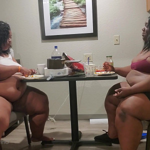 Video by gluttongirlz published on March 19,2023 08:20:00 - BestThots