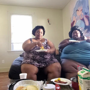 Video by gluttongirlz published on April 25,2023 13:49:00 - BestThots